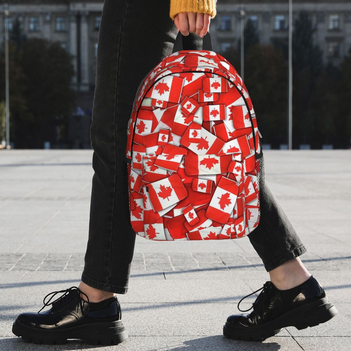 カナダ国旗パターンバックパックホットセールデイパック大容量男 - Women Bags In Canada のレビューと価格