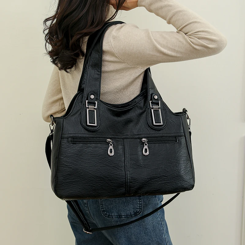 2024年 女性用 高級レザーショルダーバッグ トップハンド - Women Bags Guess のレビューと価格