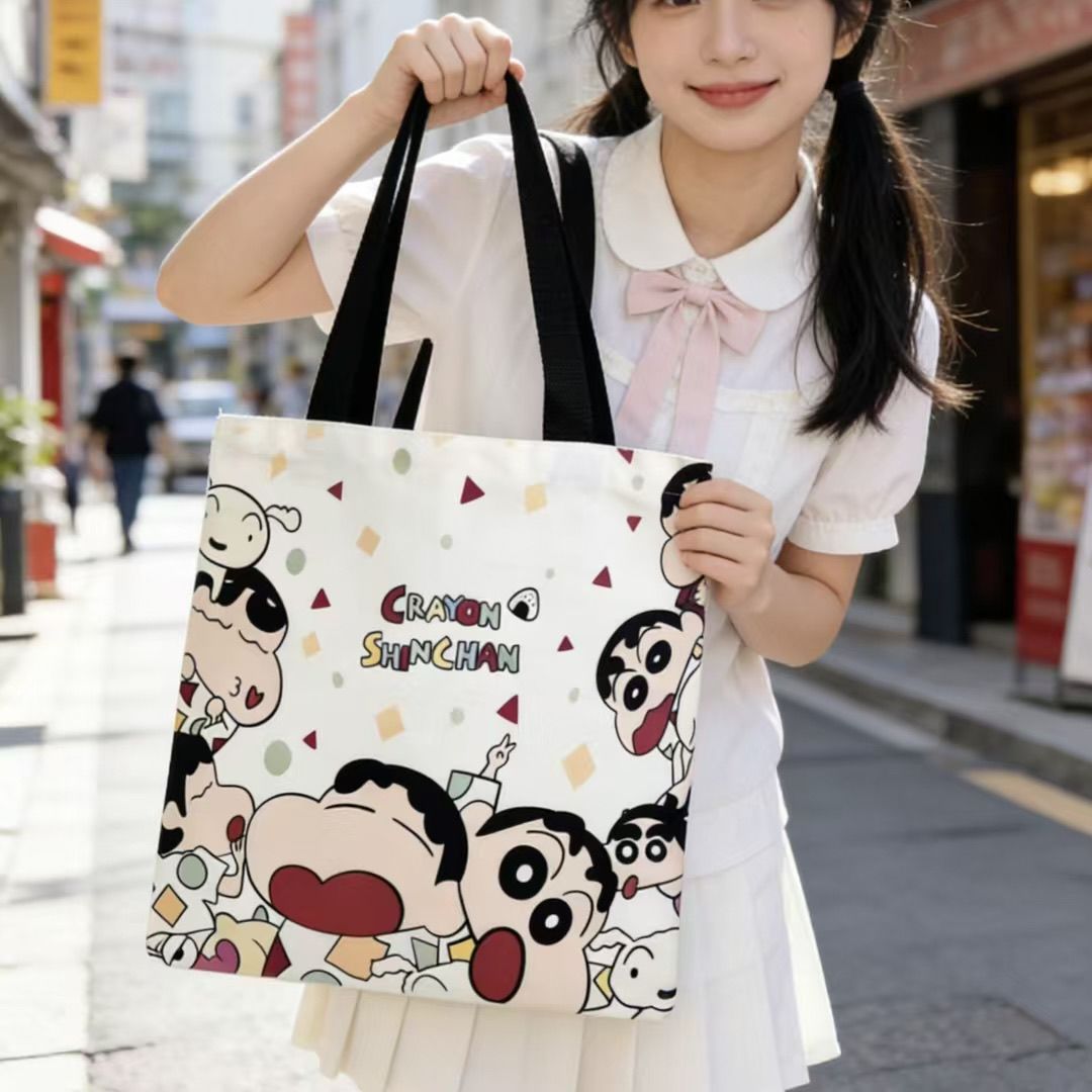 2026 新クレヨンしんちゃんキャンバストートバッグ大容量女 - Women Bags 2026 のレビューと価格
